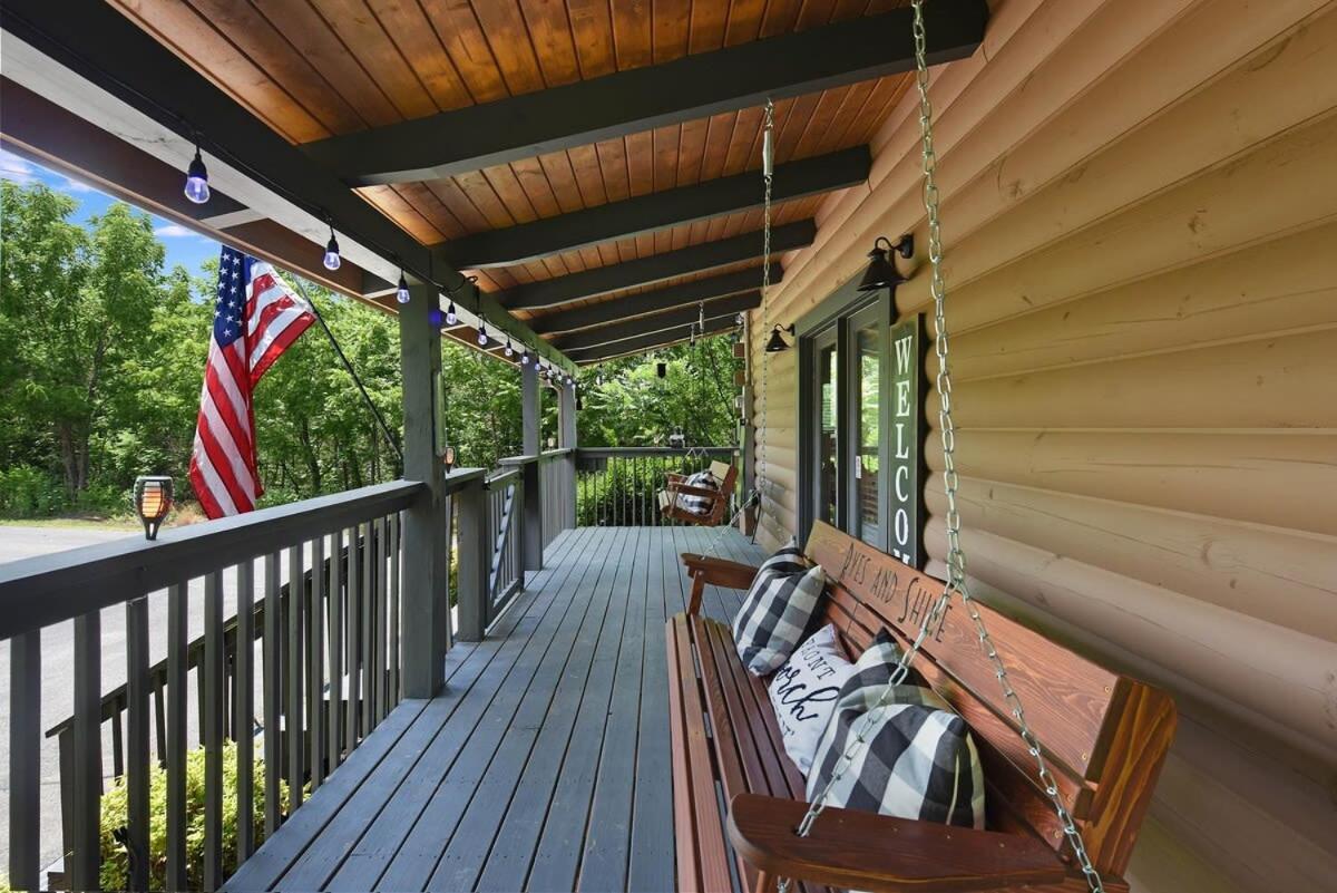 Ryes And Shine Bootlegger'S Cabin! Hot Tub* Pool* Arcade* Billiards *Ev * Pet Friendly Sevierville Exterior foto