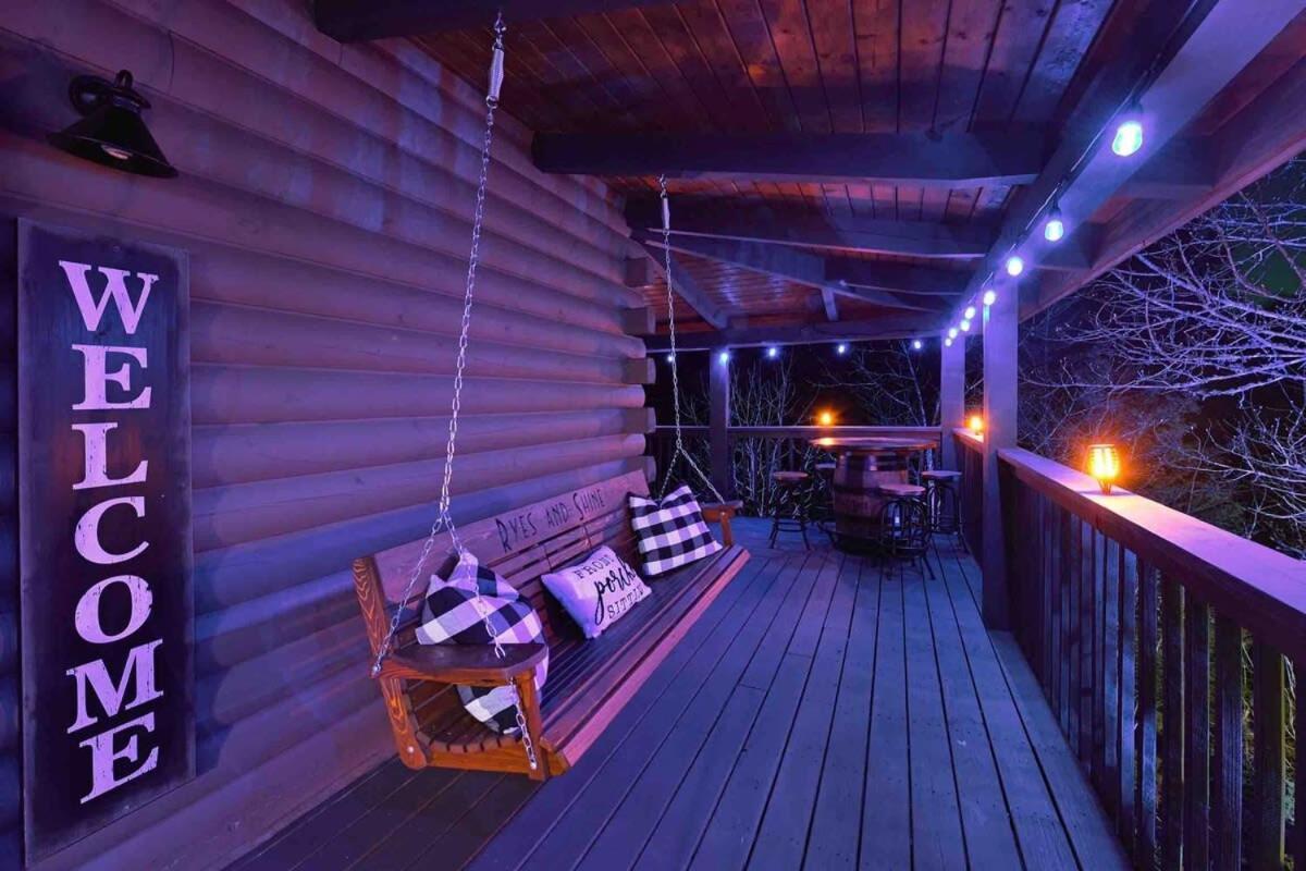 Ryes And Shine Bootlegger'S Cabin! Hot Tub* Pool* Arcade* Billiards *Ev * Pet Friendly Sevierville Exterior foto