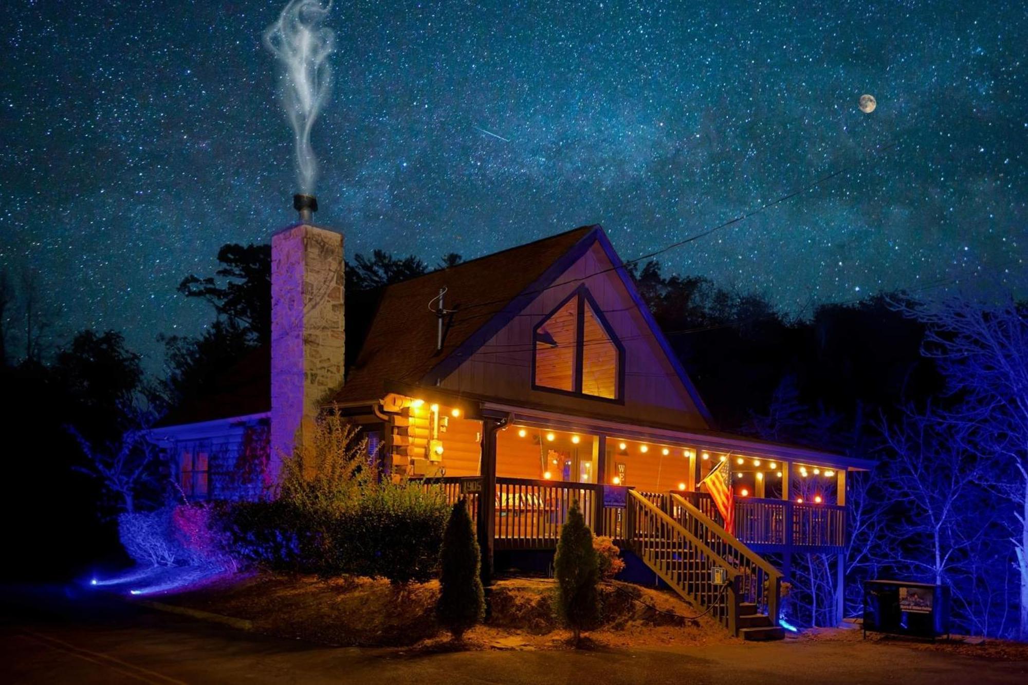 Ryes And Shine Bootlegger'S Cabin! Hot Tub* Pool* Arcade* Billiards *Ev * Pet Friendly Sevierville Exterior foto